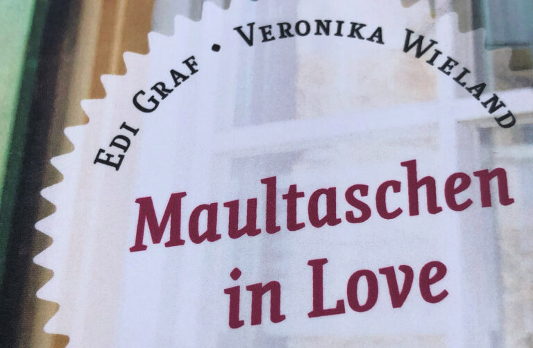 Buchtipp: Mondsakke in Love