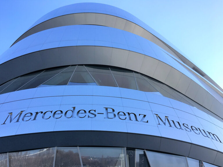 Maultaschen Restaurants: Mercedes-Benz Museum, in Bad Cannstatt